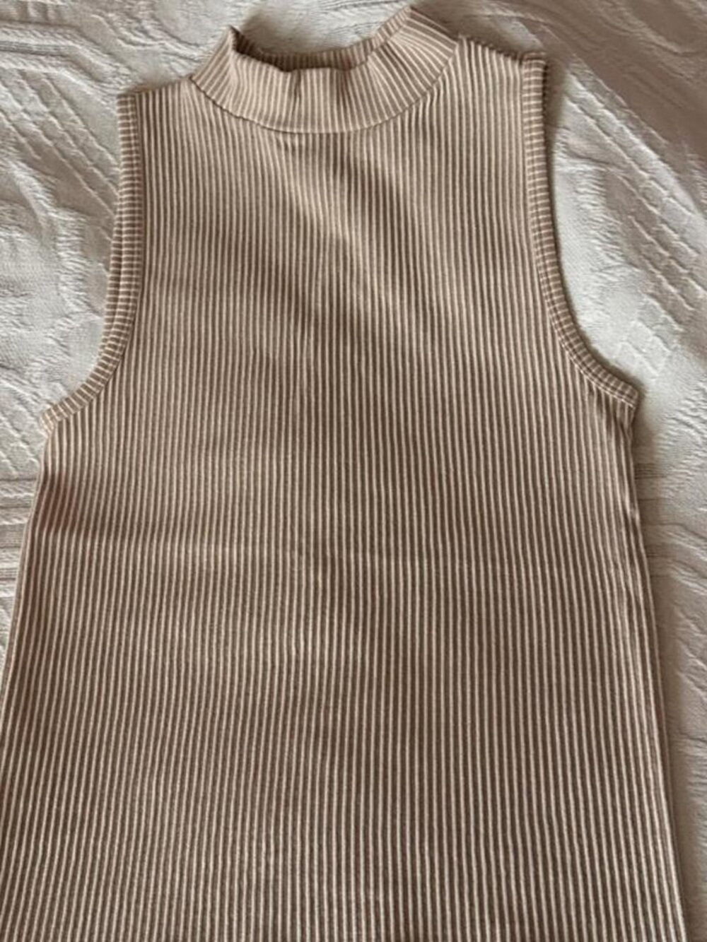 Sugar and Rose Mock Tank